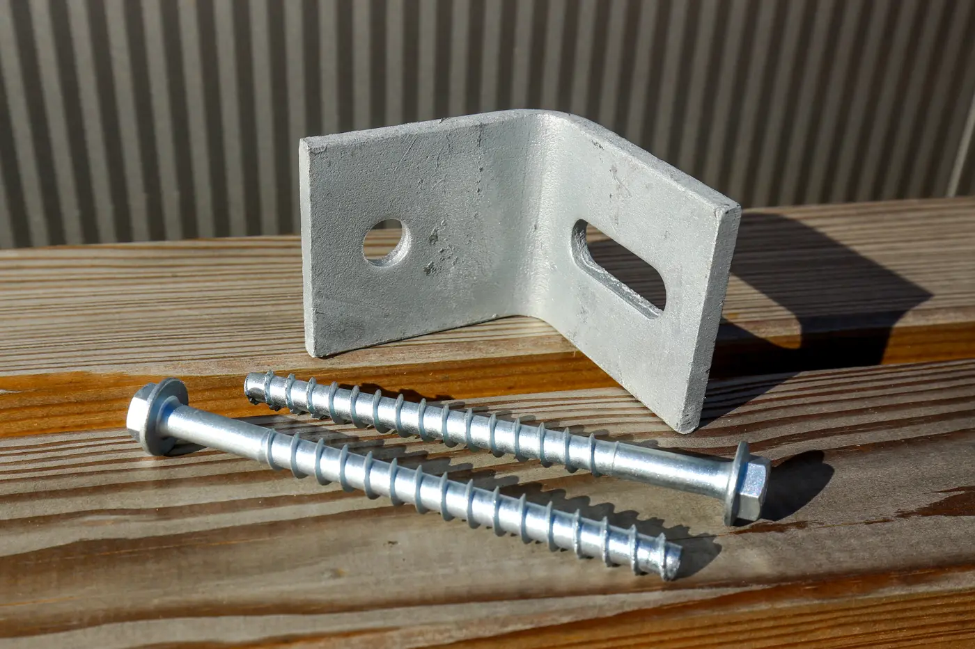 Accessoire de fixation pour tout types de matériaux